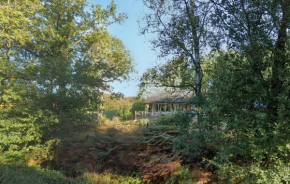 4 Bedroom Amazing Home In Röke